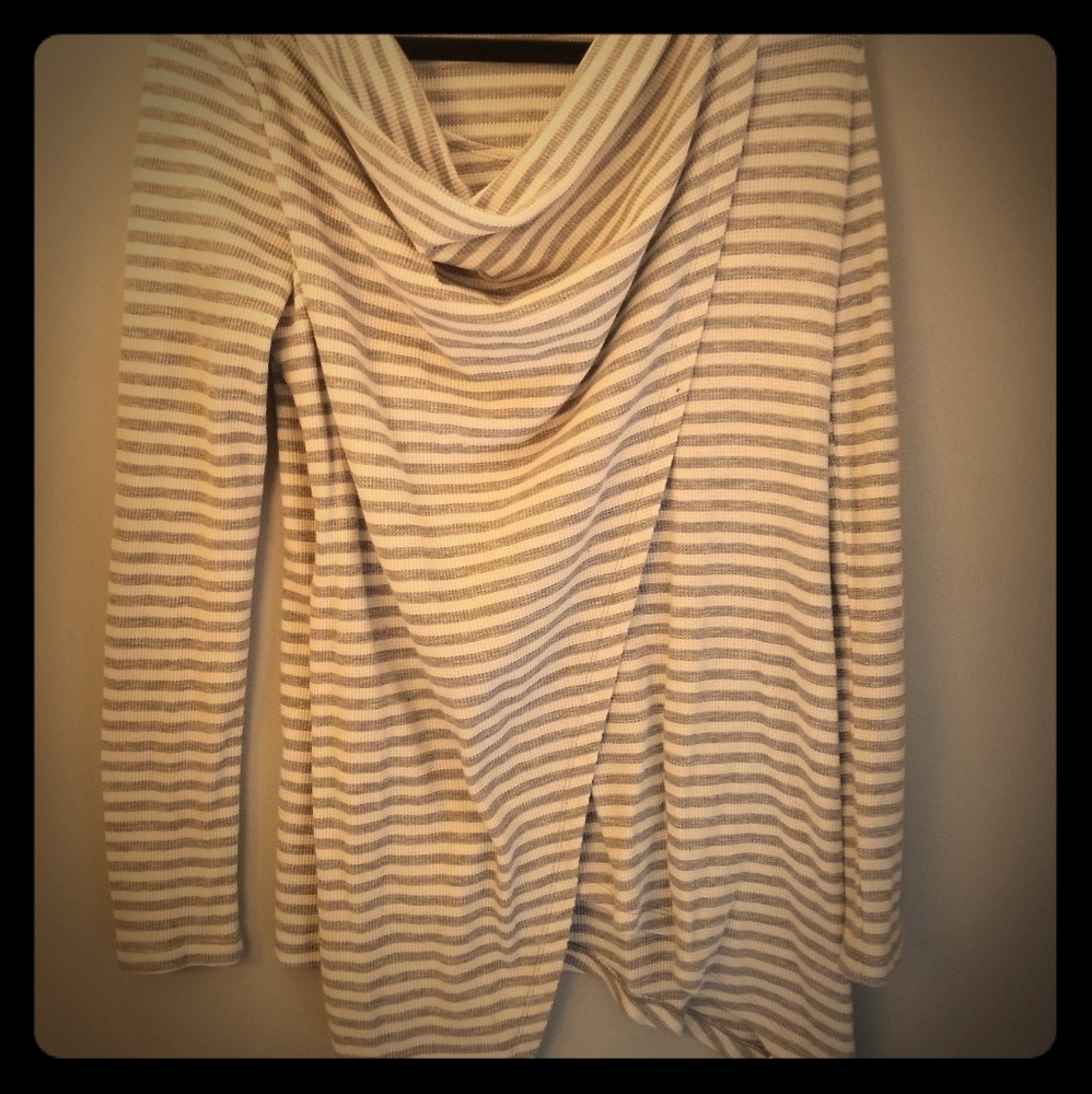 Ladies woven pullover tunic